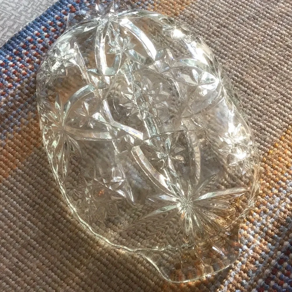 Vintage Star Pattern Heavy Divided Dish w/ Handles